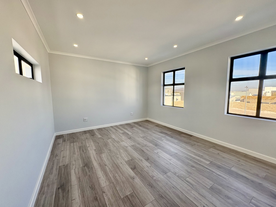 4 Bedroom Property for Sale in Sandown Western Cape